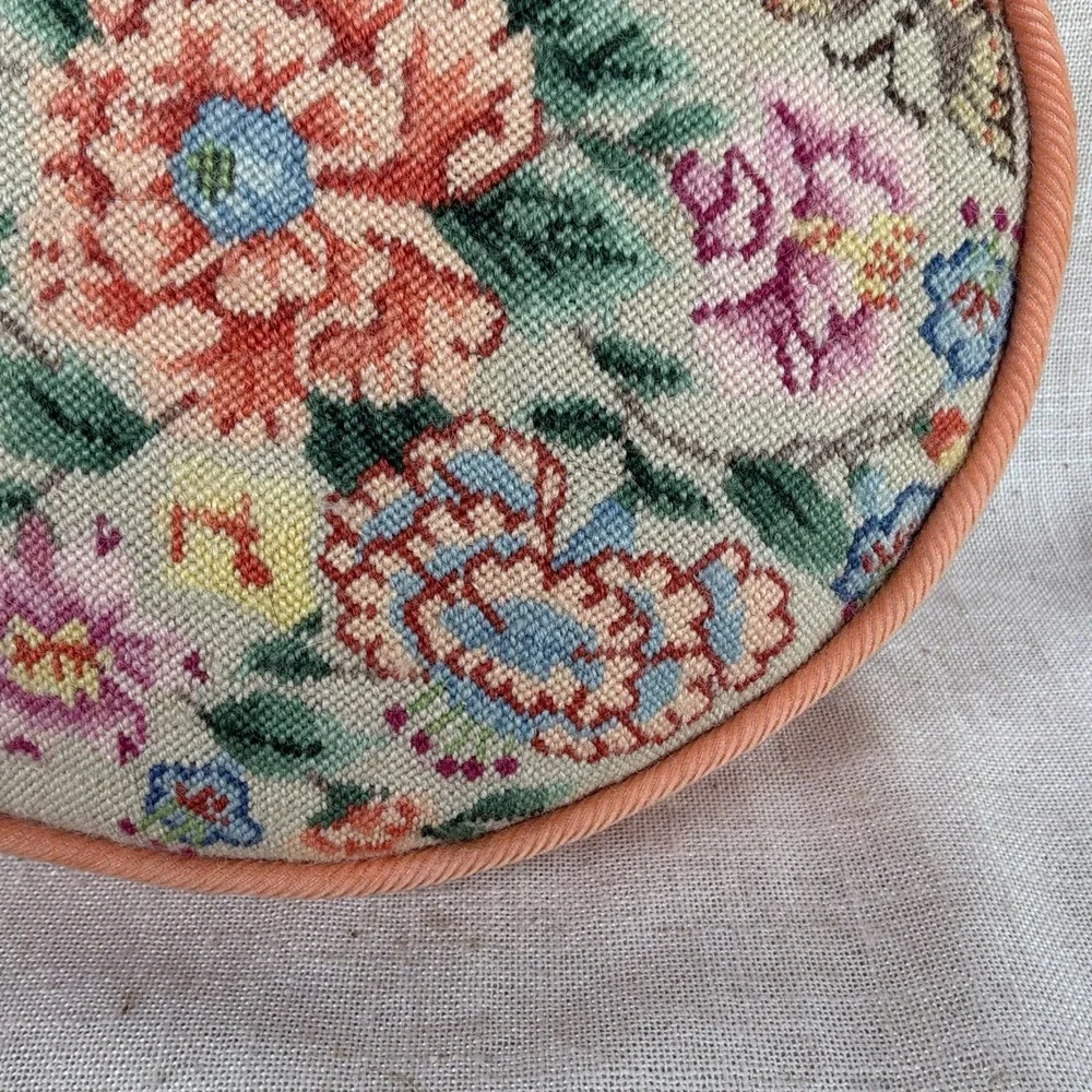 VTG Petite Needlepoint Floral Butterfly Round Throw Pillow 10